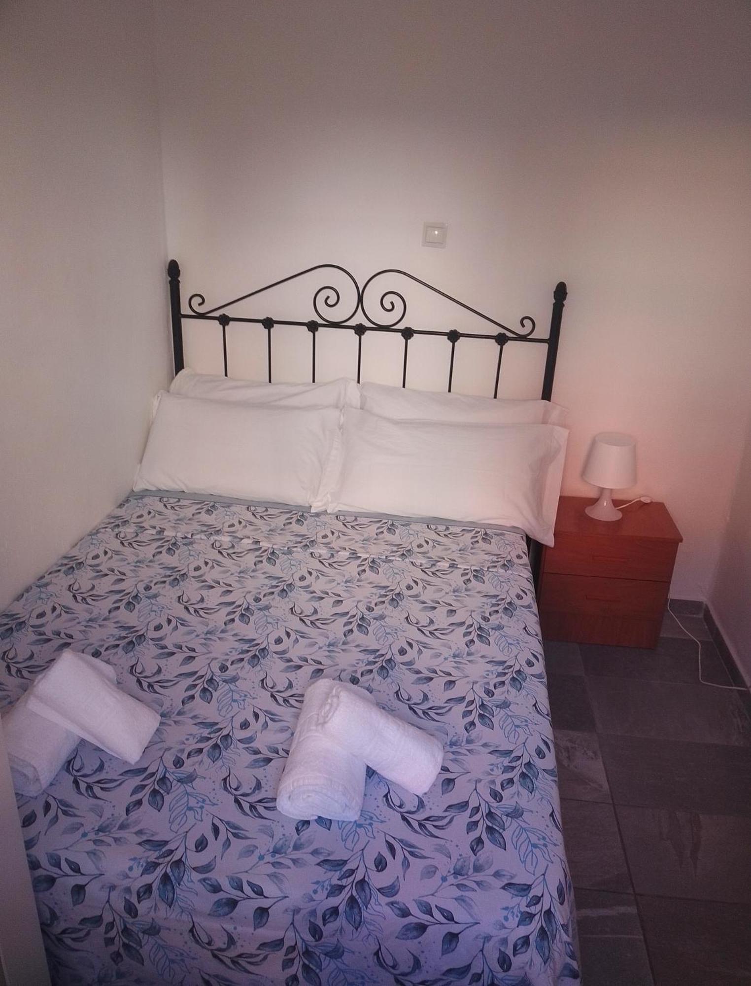 Apartamentos Coris Urban Center Malaga Luaran gambar